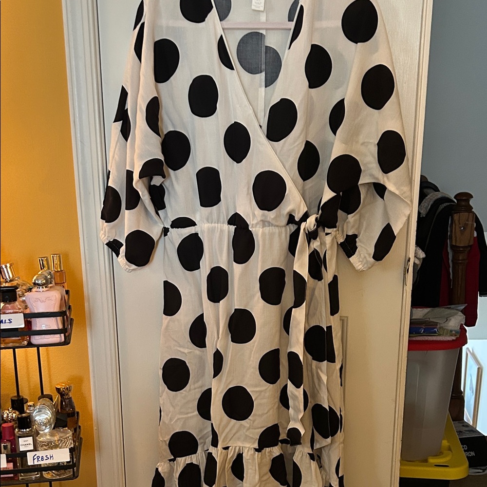 H&M Black and White Polka Dot Maxi Dress